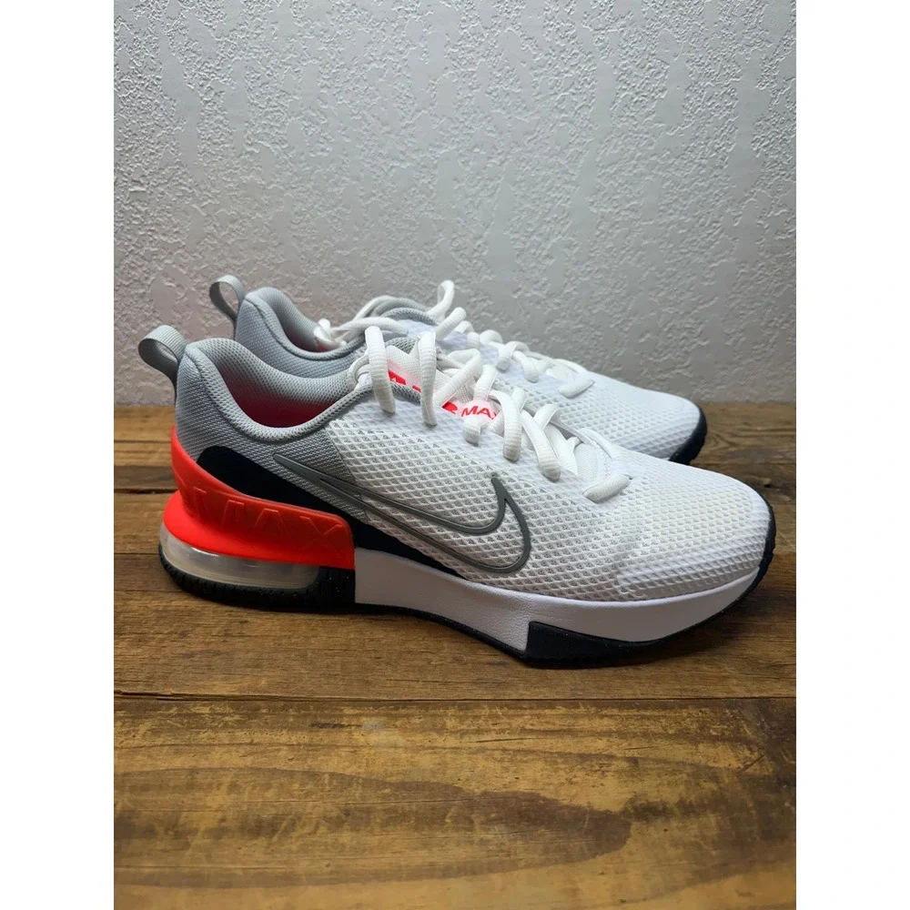 Nike Air Max Alpha Trainer 5 Mens White Black Crimson FQ1833-005 Size 10.5